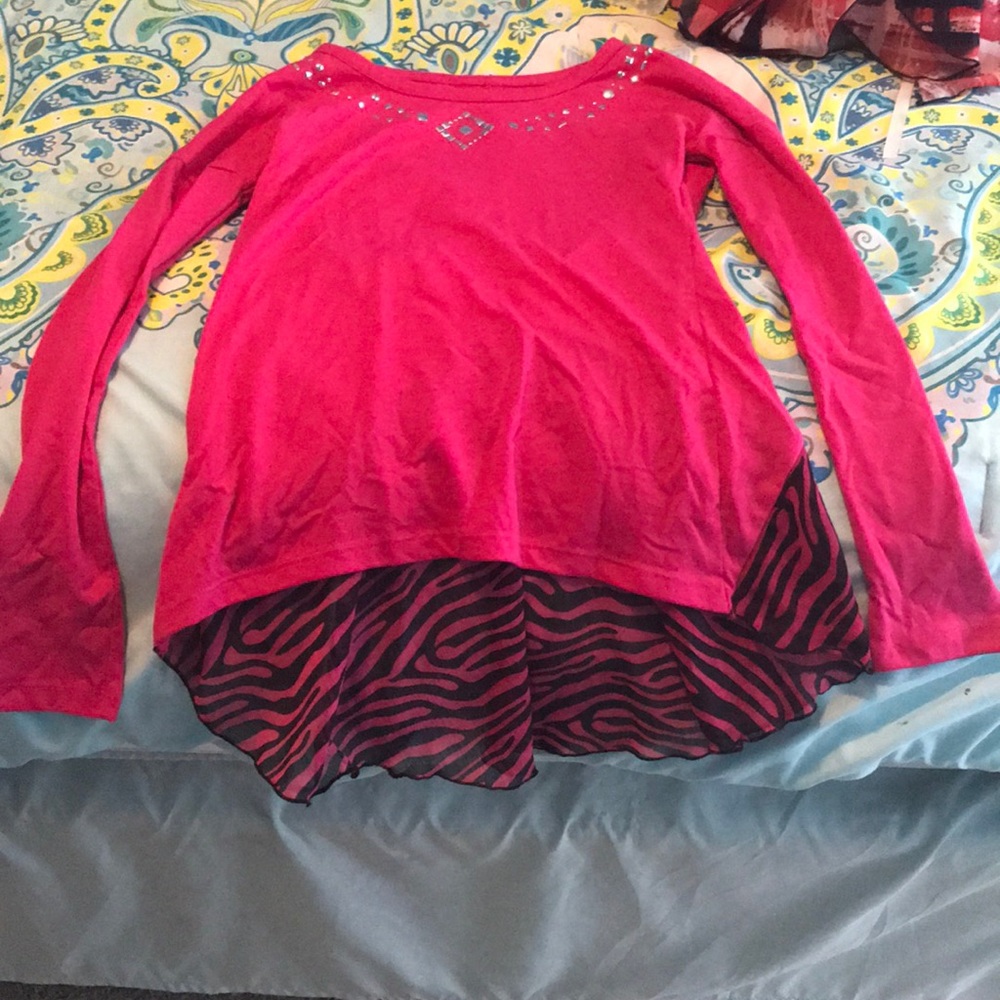 Long sleeve pink shirt